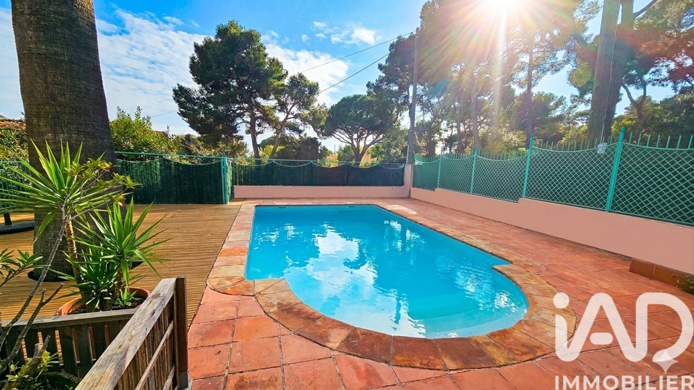 � vendre  Maison Hy�res (83400)