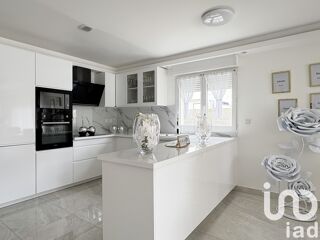  Maison � vendre 4 pi�ces 150 m�