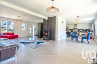  Maison � vendre 8 pi�ces 230 m�