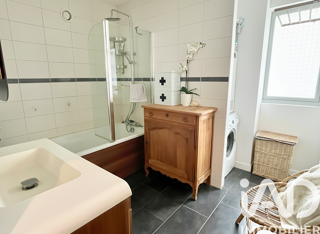  Appartement � vendre 3 pi�ces 77 m�