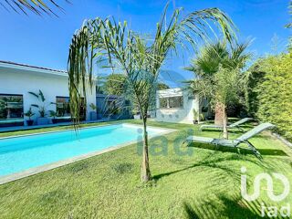  Villa � vendre 9 pi�ces 211 m�