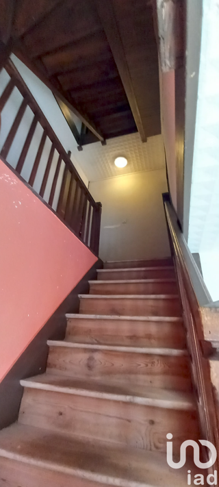  Immeuble  vendre 221 m