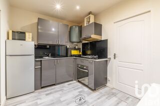  Immeuble � vendre 254 m�