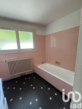  Immeuble � vendre 333 m�