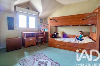  Appartement  vendre 7 pices 131 m