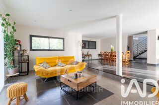  Maison � vendre 6 pi�ces 195 m�