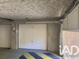  Parking / Garage � vendre 18 m�