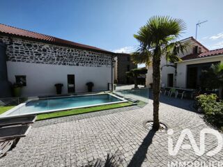  Maison � vendre 10 pi�ces 300 m�