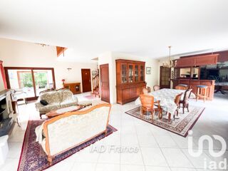  Maison � vendre 9 pi�ces 232 m�