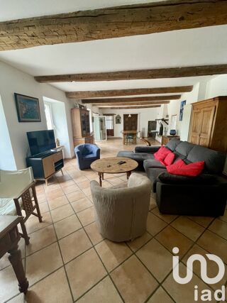  Maison  vendre 9 pices 258 m
