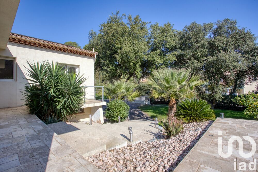 � vendre  Maison Saint-Rapha�l (83700)