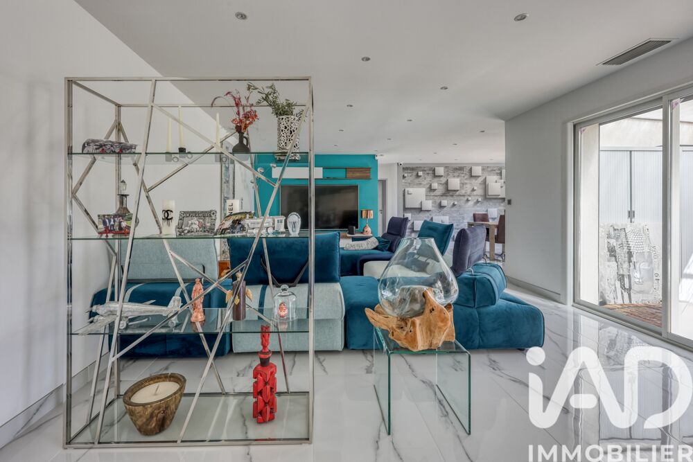 � vendre  Maison La Cadi�re-d'Azur (83740)