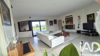  Villa � vendre 12 pi�ces 366 m�