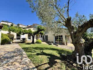  Villa  vendre 7 pices 263 m