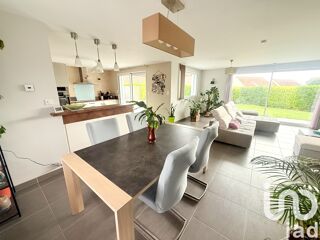  Maison � vendre 8 pi�ces 155 m�