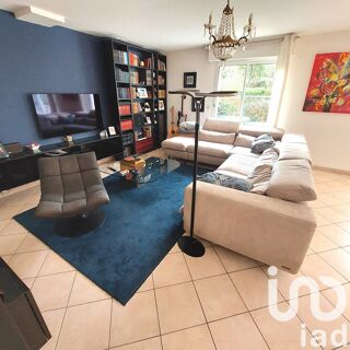  Villa  vendre 7 pices 180 m