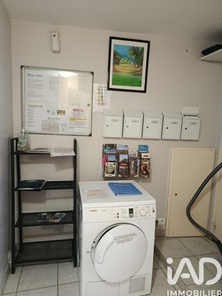  Immeuble � vendre 181 m�