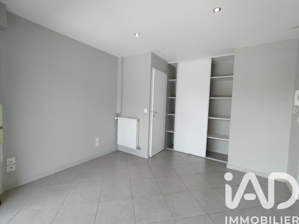 � vendre  Villa Chassieu (69680)