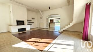  Maison  louer 8 pices 211 m