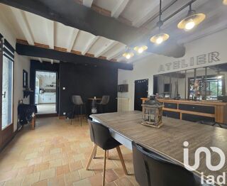  Maison  vendre 7 pices 240 m