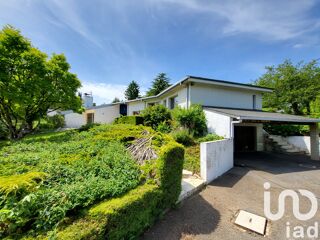  Villa � vendre 8 pi�ces 265 m�