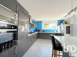  Maison  vendre 5 pices 179 m