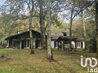  Maison � vendre 8 pi�ces 258 m�