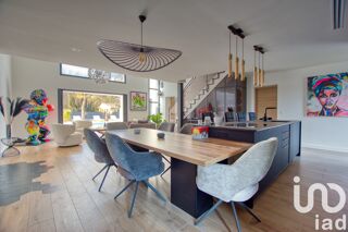  Villa � vendre 7 pi�ces 180 m�