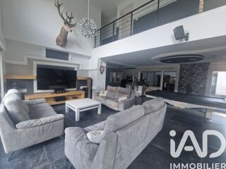  Maison � vendre 15 + pi�ces 515 m�