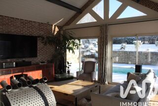  Maison � vendre 9 pi�ces 195 m�