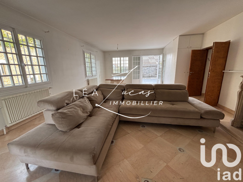  Appartement  louer 8 pices 189 m