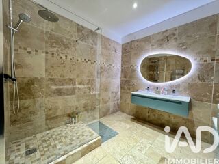  Maison � vendre 9 pi�ces 244 m�