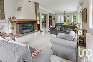  Maison  vendre 8 pices 266 m