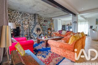  Maison � vendre 7 pi�ces 211 m�