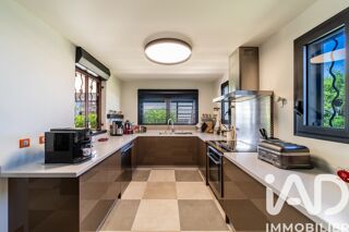  Villa � vendre 5 pi�ces 160 m�