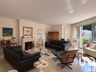  Villa  vendre 7 pices 180 m