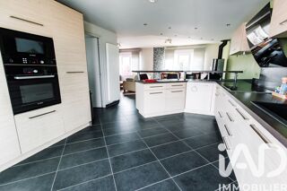  Maison � vendre 5 pi�ces 165 m�