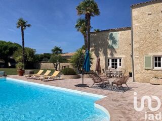  Maison � vendre 9 pi�ces 275 m�