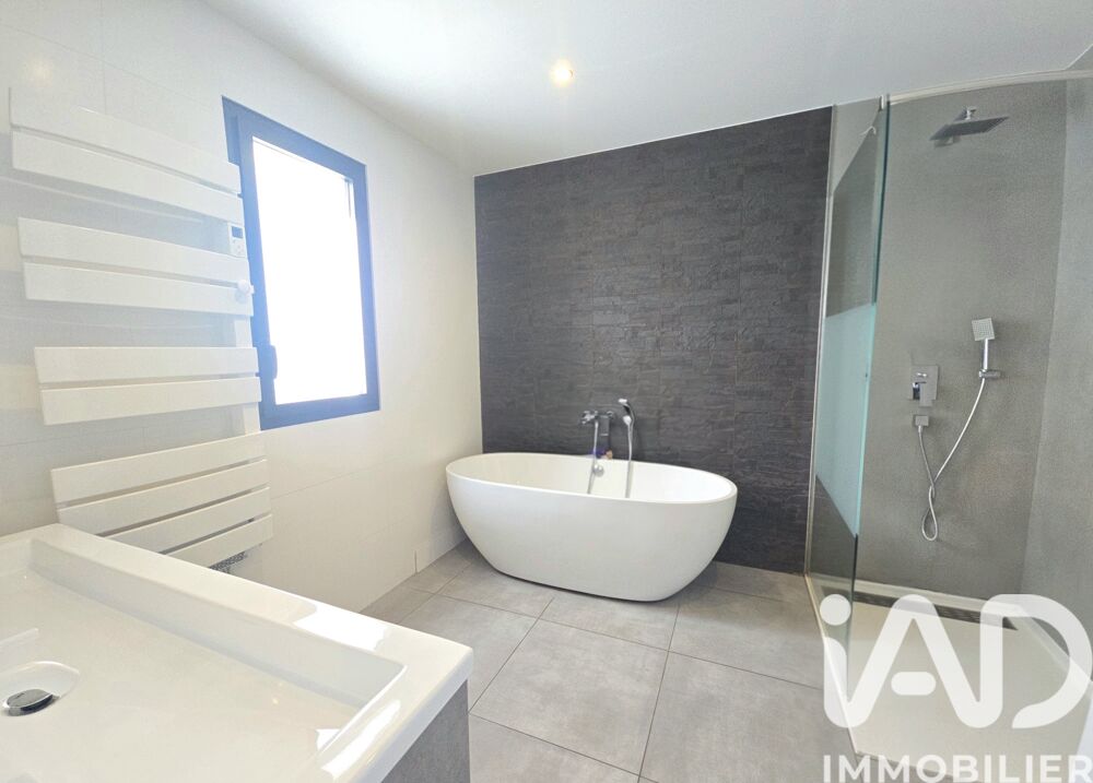 � vendre  Maison Espoey (64420)