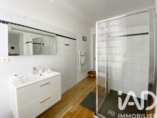  Maison � vendre 6 pi�ces 242 m�