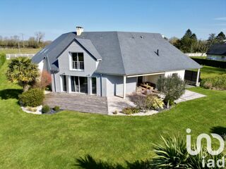  Maison  vendre 10 pices 250 m