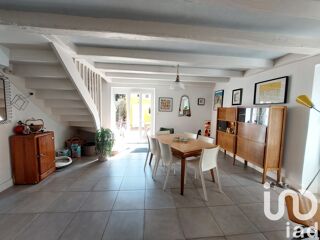  Maison  vendre 9 pices 238 m