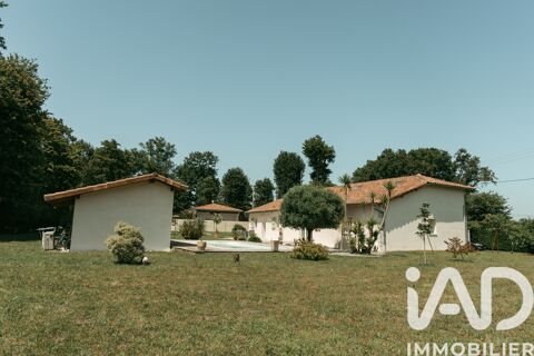   Vente Ferme 6 pi�ces Maison - 6 pi�ce(s) - 205 m�