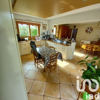  Maison � vendre 10 pi�ces 260 m�