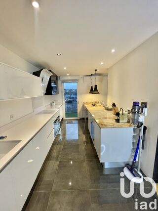  Appartement  vendre 6 pices 106 m
