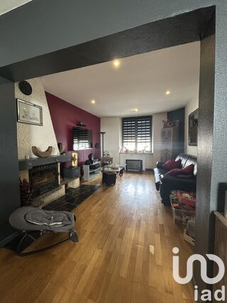  Immeuble � vendre 210 m�