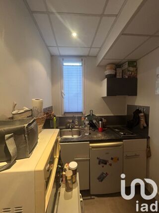  Immeuble � vendre 331 m�