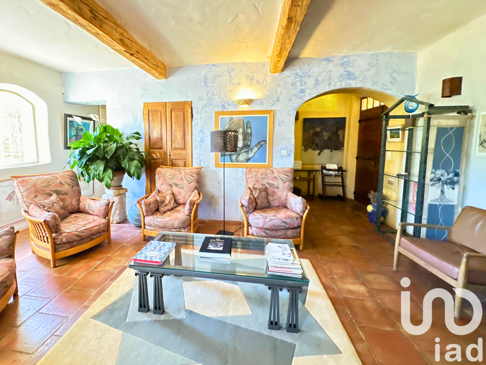 � vendre  Maison Lacoste (84480)