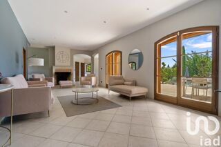  Villa � vendre 6 pi�ces 268 m�