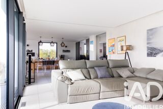  Maison � vendre 9 pi�ces 290 m�